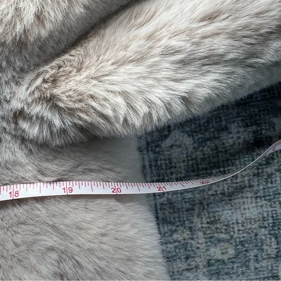 Sandro Paris Women’s Mirage Faux Fur Hooded Coat Sz 34 / XS Beige Jacket EUC - Picture 5 of 11